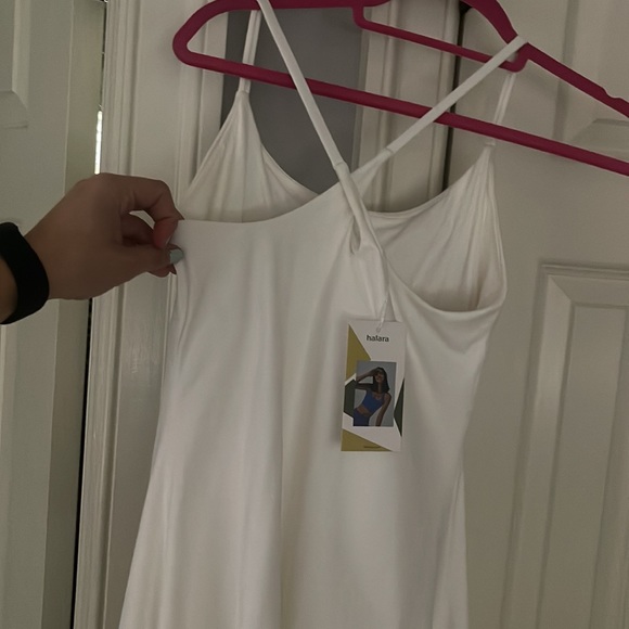 White Halara dress - Picture 6 of 10